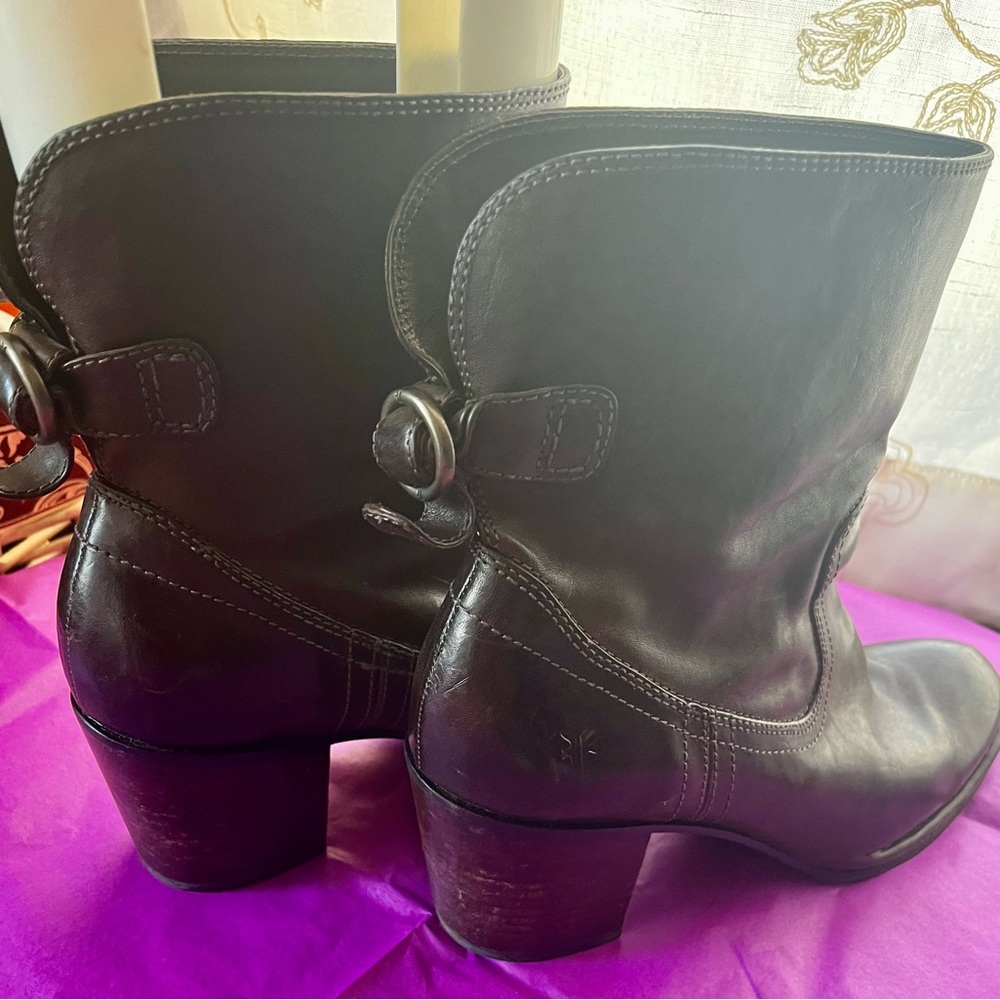 Frye Boots - Picture 3 of 15